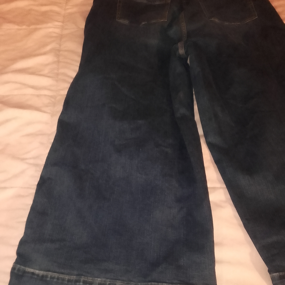 Casual Wide-Leg Denim Pants - Picture 2 of 12